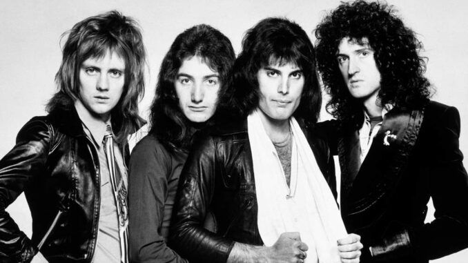 Se cumplieron 46 años de una de las canciones más míticas de Queen - Radio  Del Mar Radio Del Mar La radio de mayor audiencia de la región.