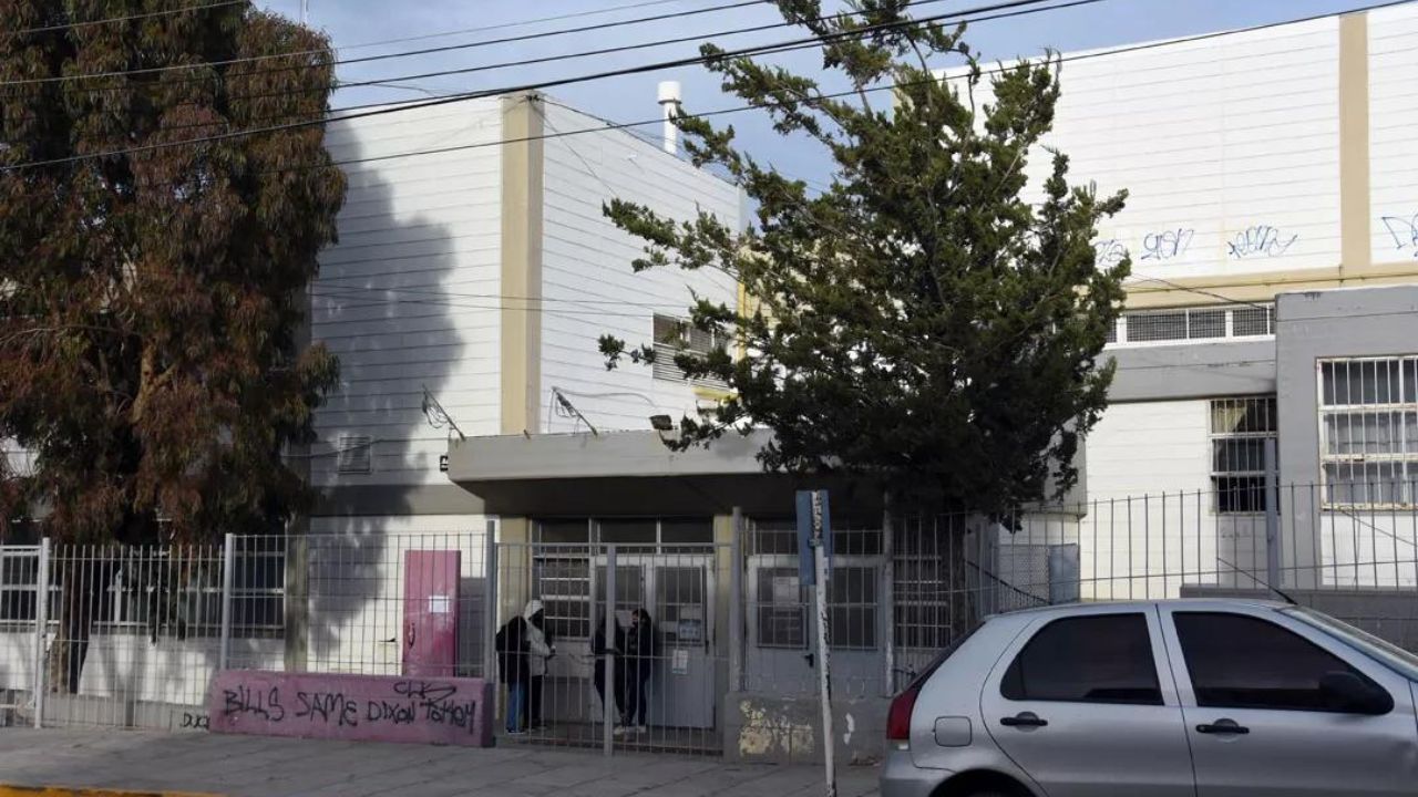 Se Siguen Sumando Problemas Edilicios En Las Escuelas De Comodoro Radio Del Mar 4338